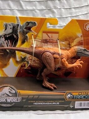 Mattel- Jurassic World Strike Attack Herrerasaurus Figure-Dino Trackers